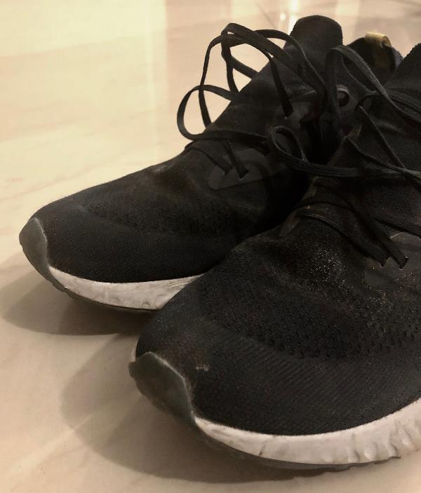 nike epic react laces
